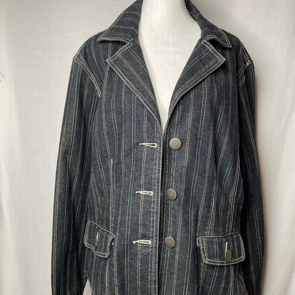 Venezia  Very Cool Women Striped Denim Jacket Size 18/20 - Picture 1 of 7